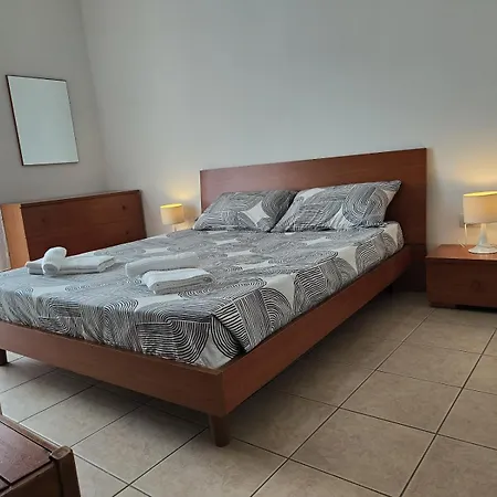 Appartement Pm 6 Via Vittorio Veneto *
