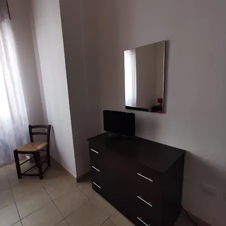 Pm 6 Via Vittorio Veneto